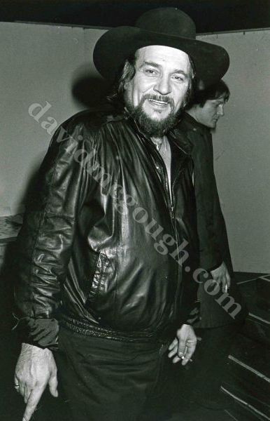 Waylon Jennings  1985  LA.jpg